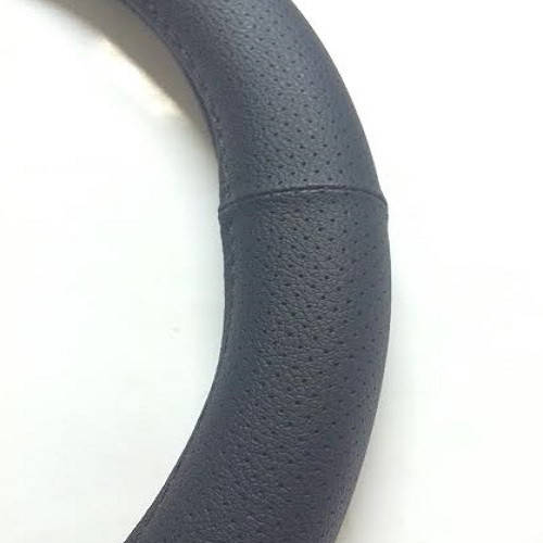 

Оплетка руля "XXXL" (47-48 см) кожа,черная, 1 шов/ объемная перфорация CK 002BK, Черный