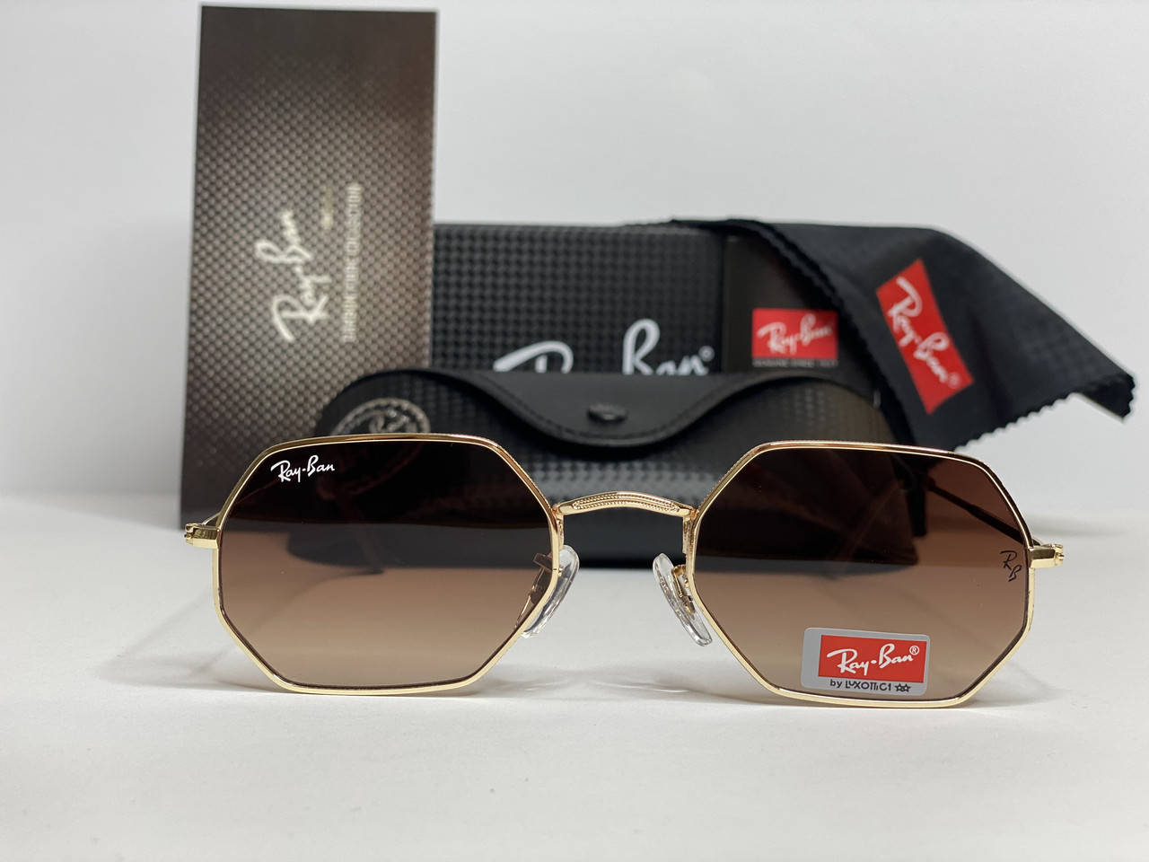 

Солнцезащитные очки Ray Ban Многоугольные 1012