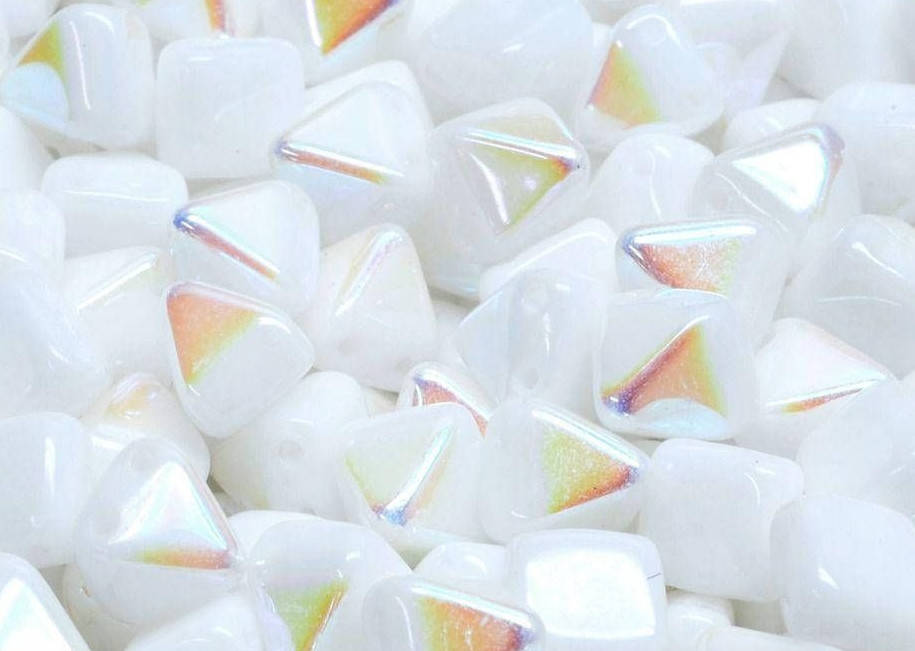 

Pyramid Stud 6mm (2 Holes) Чеські скляні намистини (10 шт)