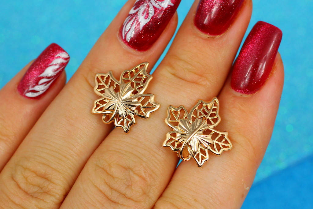 

Серьги Xuping Jewelry ажурный кленовый лист 1,7 см золотистые