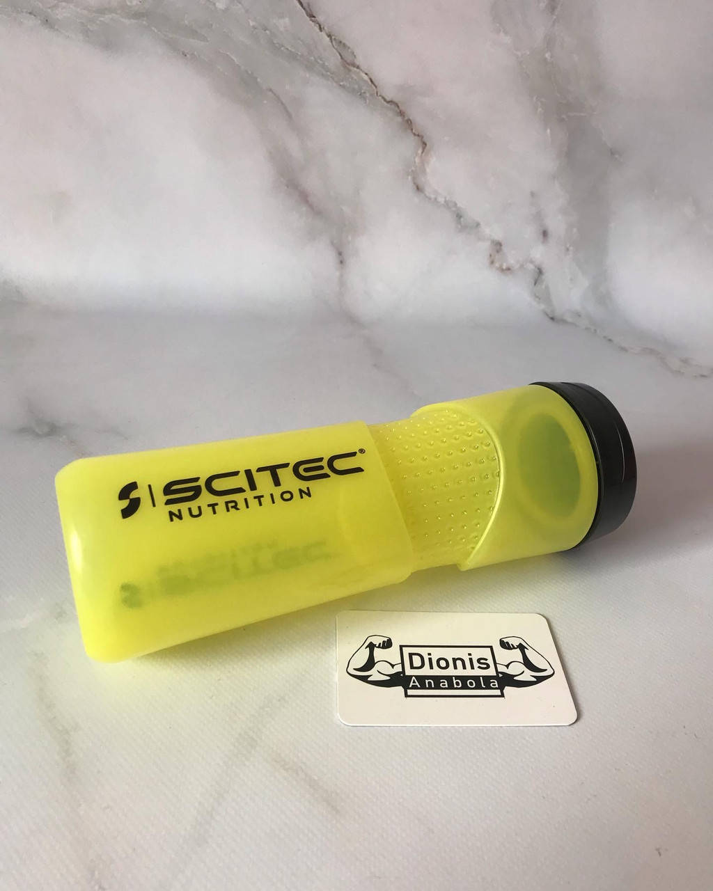 

Спортивная бутылка Scitec Nutrition (600 мл) 2