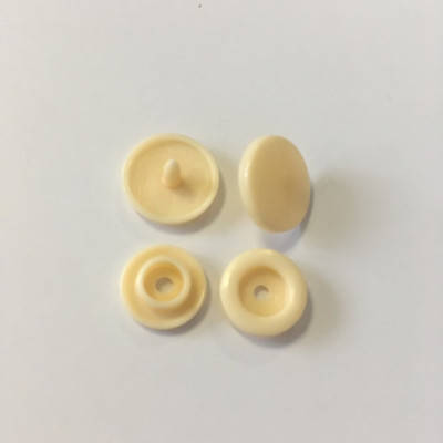 

Кнопки пластиковые цветные Ø 11,7 мм Персик (100 компл.) (СИНДТЕКС-0093)