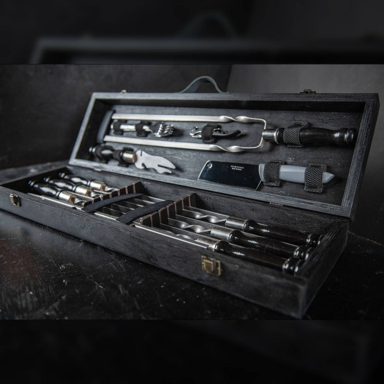 

Шашлычный набор, набор шампуров, подарок мужчине, подарок мужу "Grills G10"