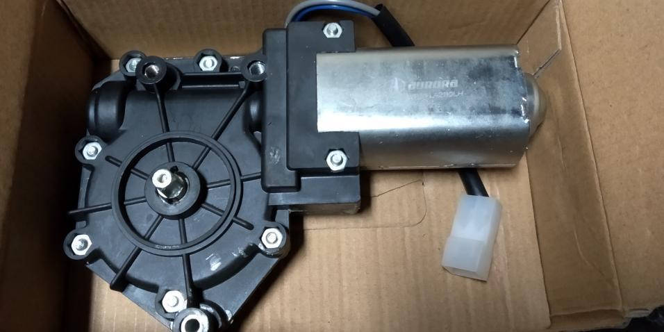 

Мотор стеклоподъемника ВАЗ 2108-2115, 2110, 2111, 2112 левый AURORA (привод, моторедуктор)