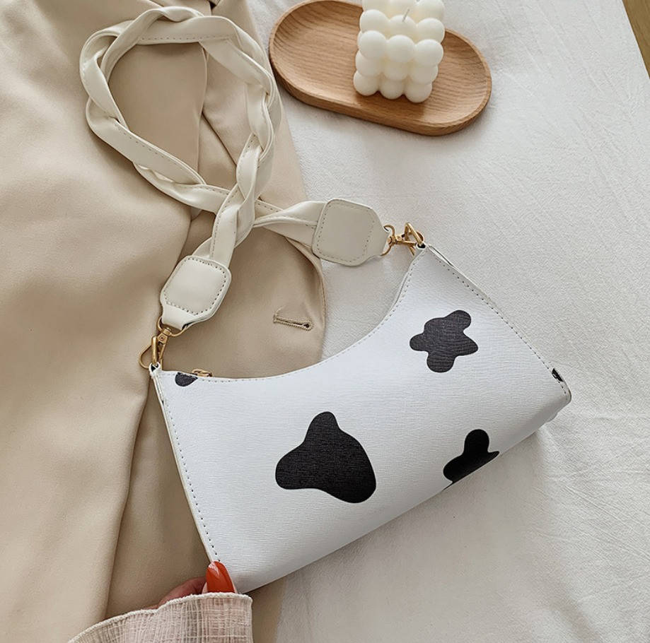 

Женская сумка клатч