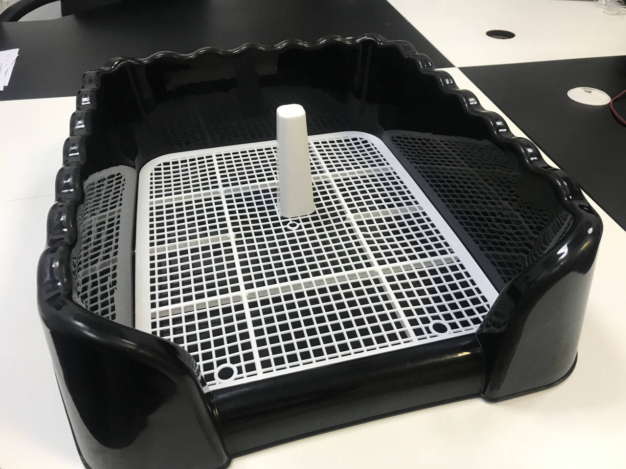 

Туалет для собак с столбиком