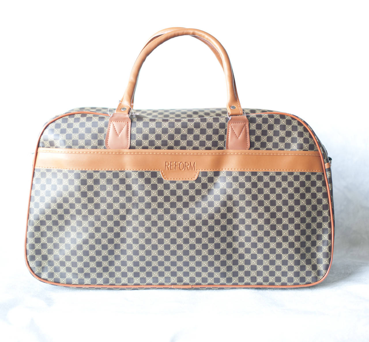 

Сумка дорожная кожзам REFORM размер 53*31*20 см "REFORM" недорого оптом от прямого поставщика