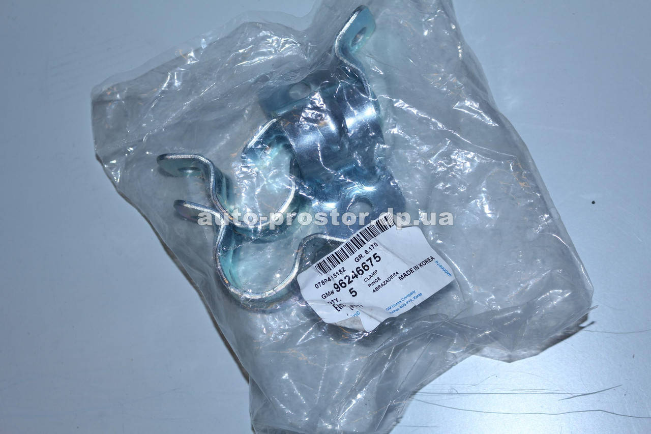 

Скоба втулки стабилизатора (с бугром) Ланос (оригинал) 96246675