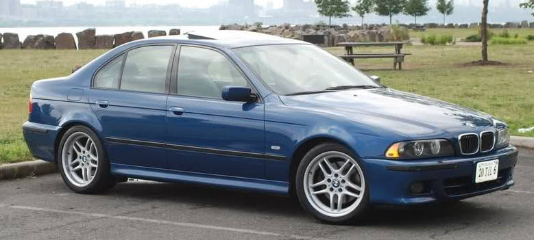 

Автокраска BASECOAT RM BMW 364 Topasblau 0.8L, Синий