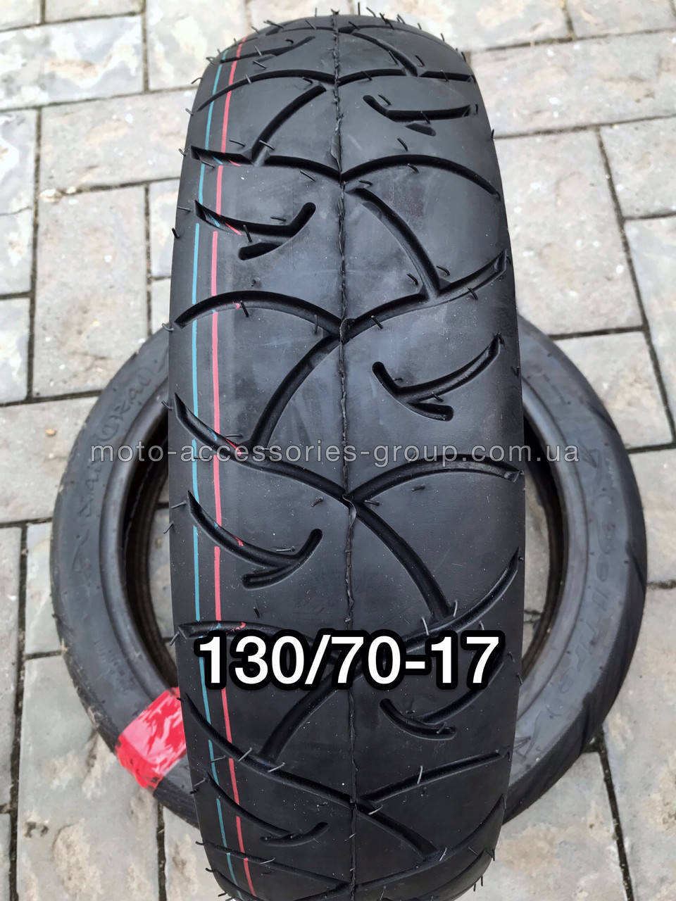 

Шина(новая) Размер: 130/70-17 Фирма: FELINA