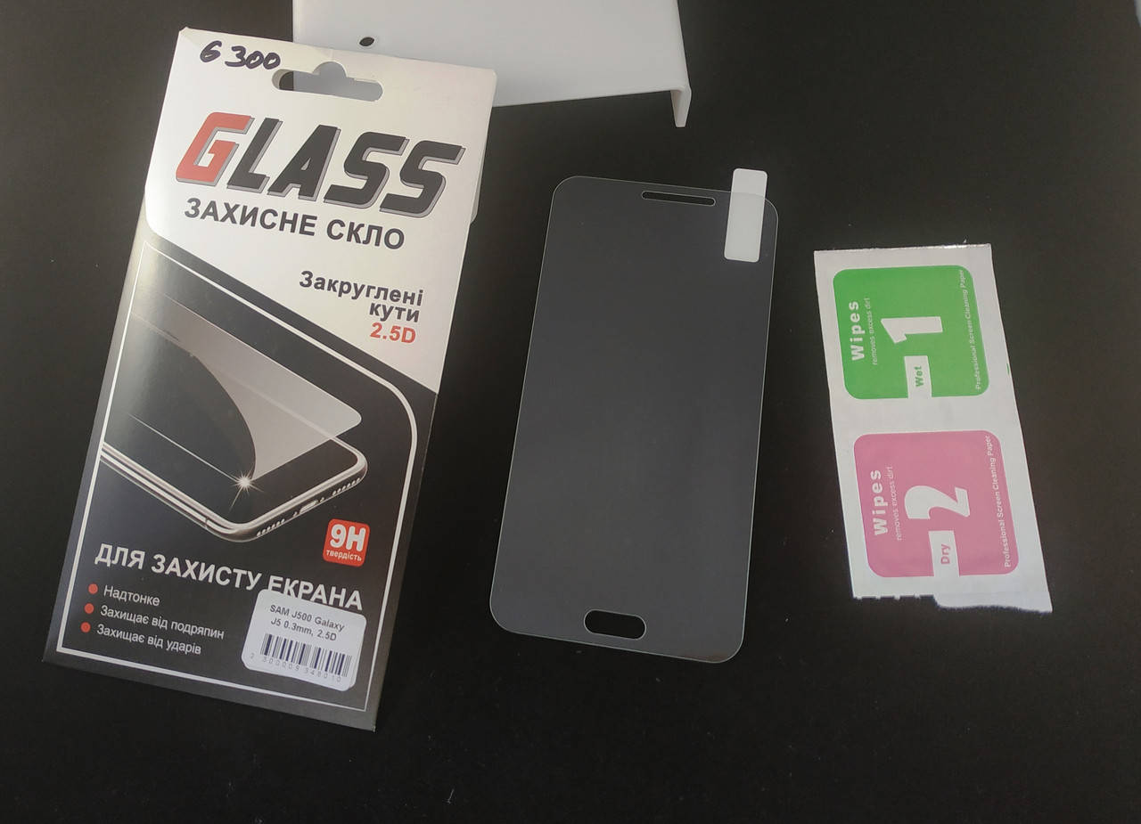 

Защитное стекло для Samsung Galaxy J5 J500H (2015)