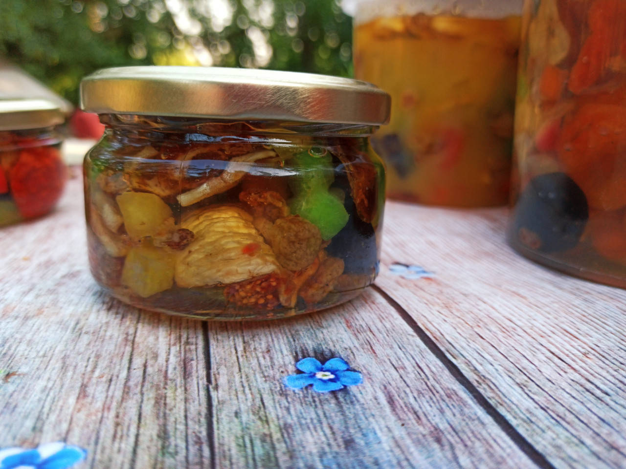 

Мёд акации сухофрукты ассорти 0,25 л (280 грамм)