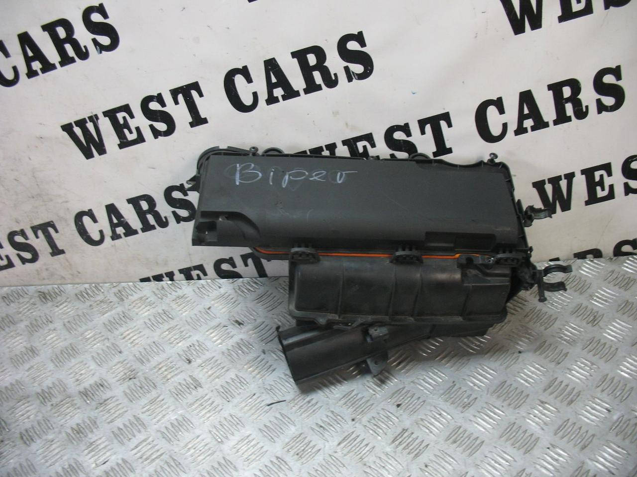 

Корпус воздушного фильтра 1,4HDI на Пежо Биппер Peugeot Bipper с 2007 по 2015