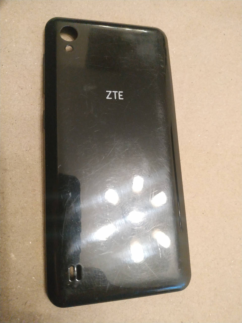 

Крышка с кнопками для zte blade a5 2019 б.у. оригинал