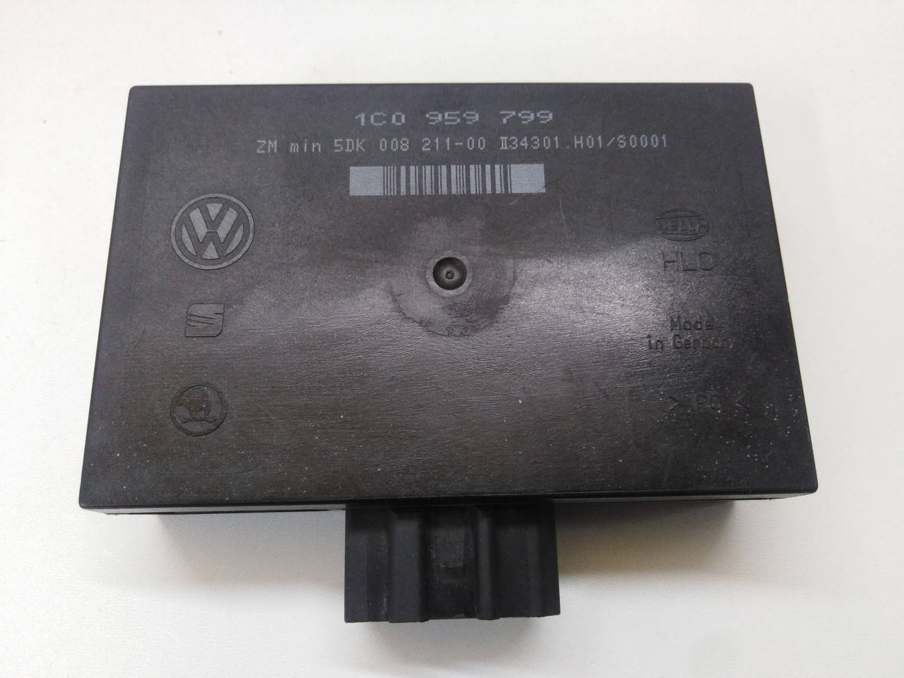 

Блок комфорта Volkswagen Golf 4, Bora, Гольф 4, Бора. 1C0959799.