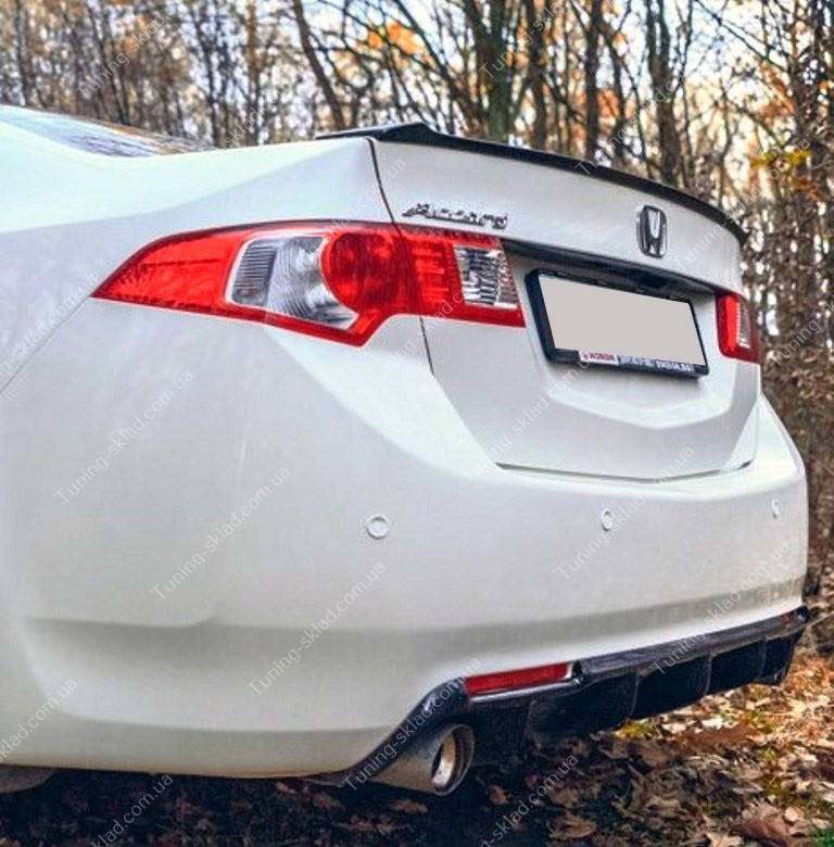 

Накладка на задний бампер Хонда Аккорд 8 (диффузор Honda Accord 8)