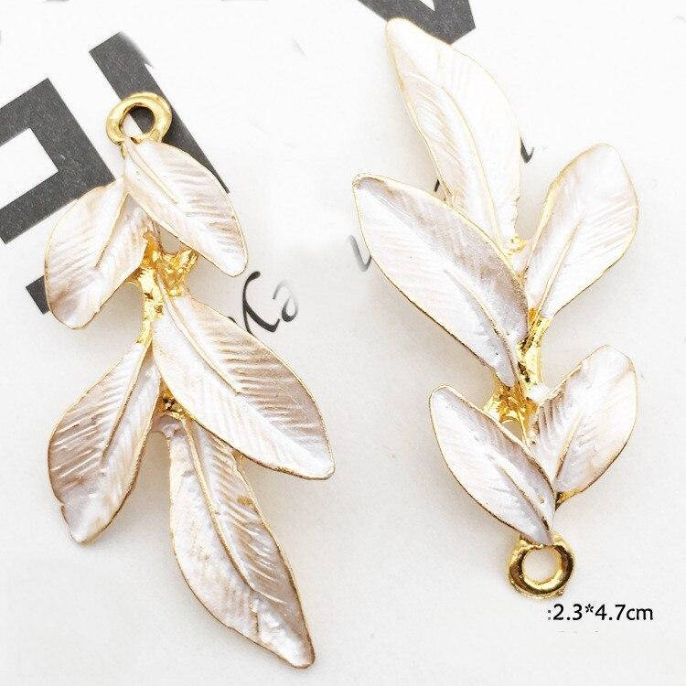 

Листья для украшений, подвеска листочки металл цвет Gold 47*23 мм, Золотистый