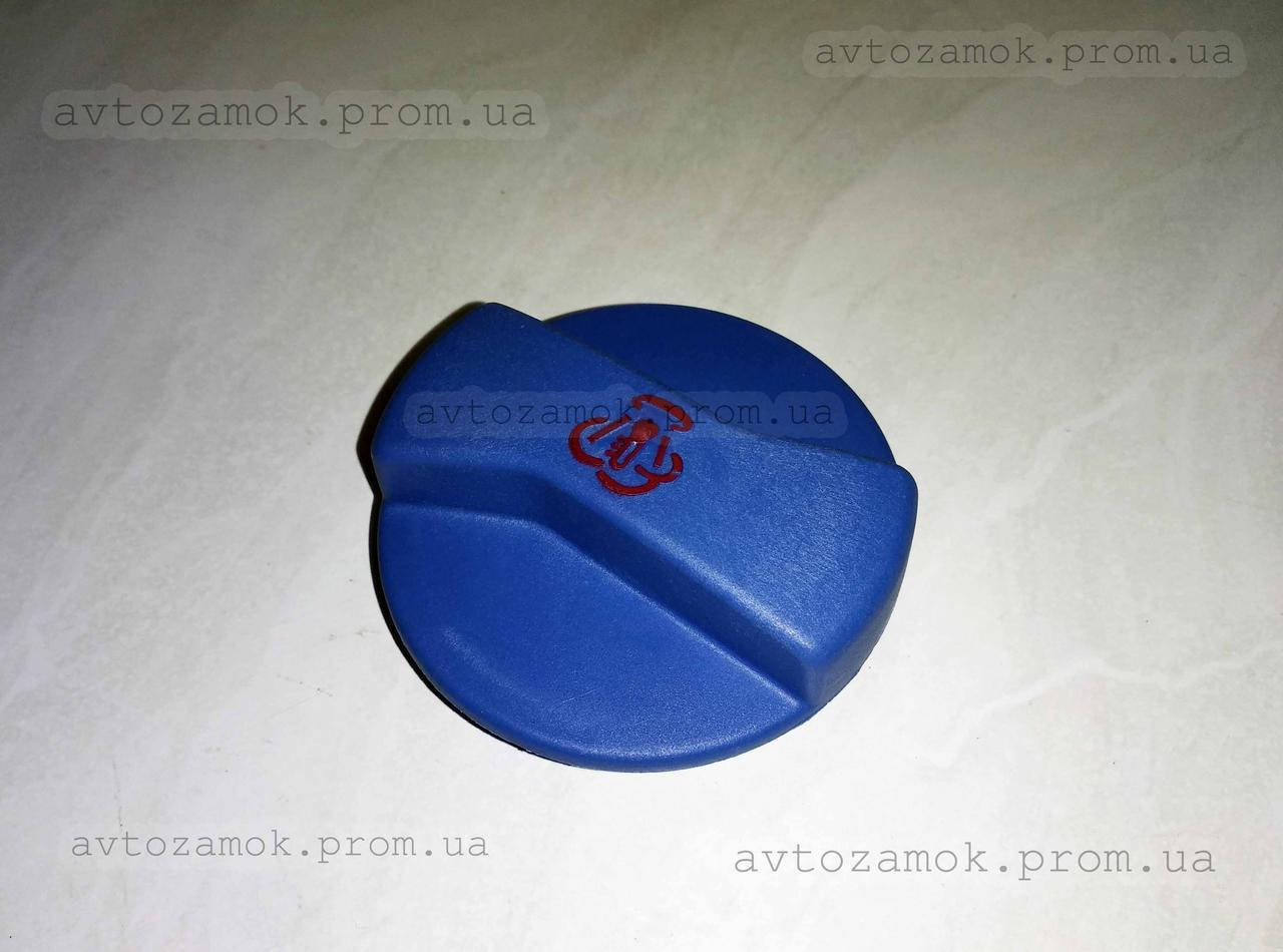

Пробка расширительного бачка Skoda Octavia Tour, VW Golf 4, Passat B5, Bora, Audi A3