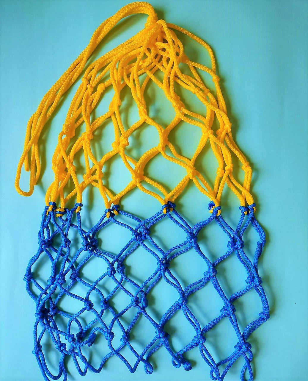 

Баскетбольная сетка д-3,5мм стандартная жёлто-синяя. Тарида