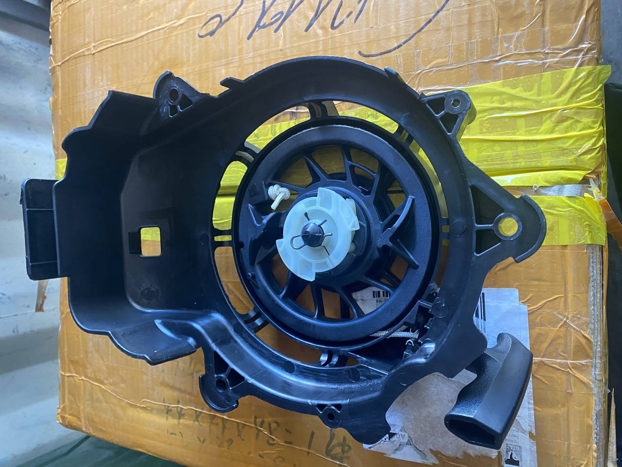 

Стартер Briggs Stratton 675 EXI 594062
