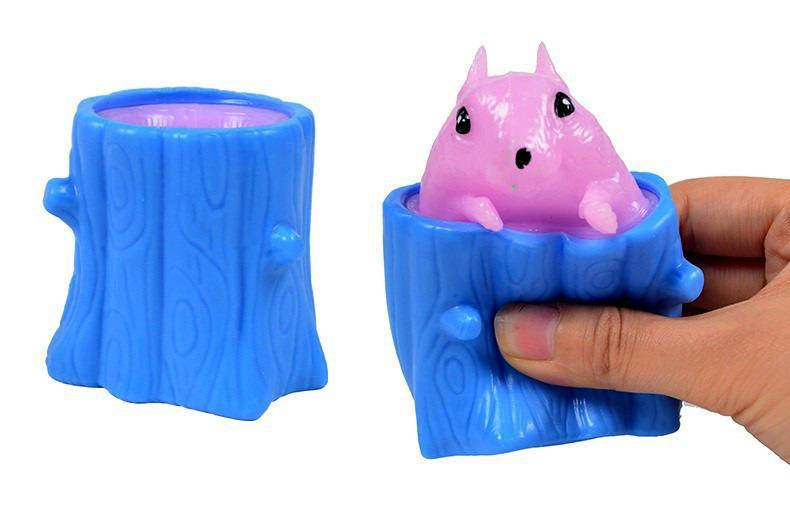 

Сенсорная игрушка антистресс фуфлик - Выпрыгивающая белка 6х6 см синий
