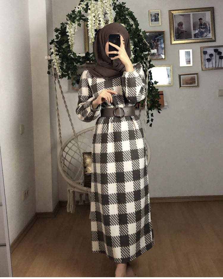 

Тёплое шерстяное платье макси