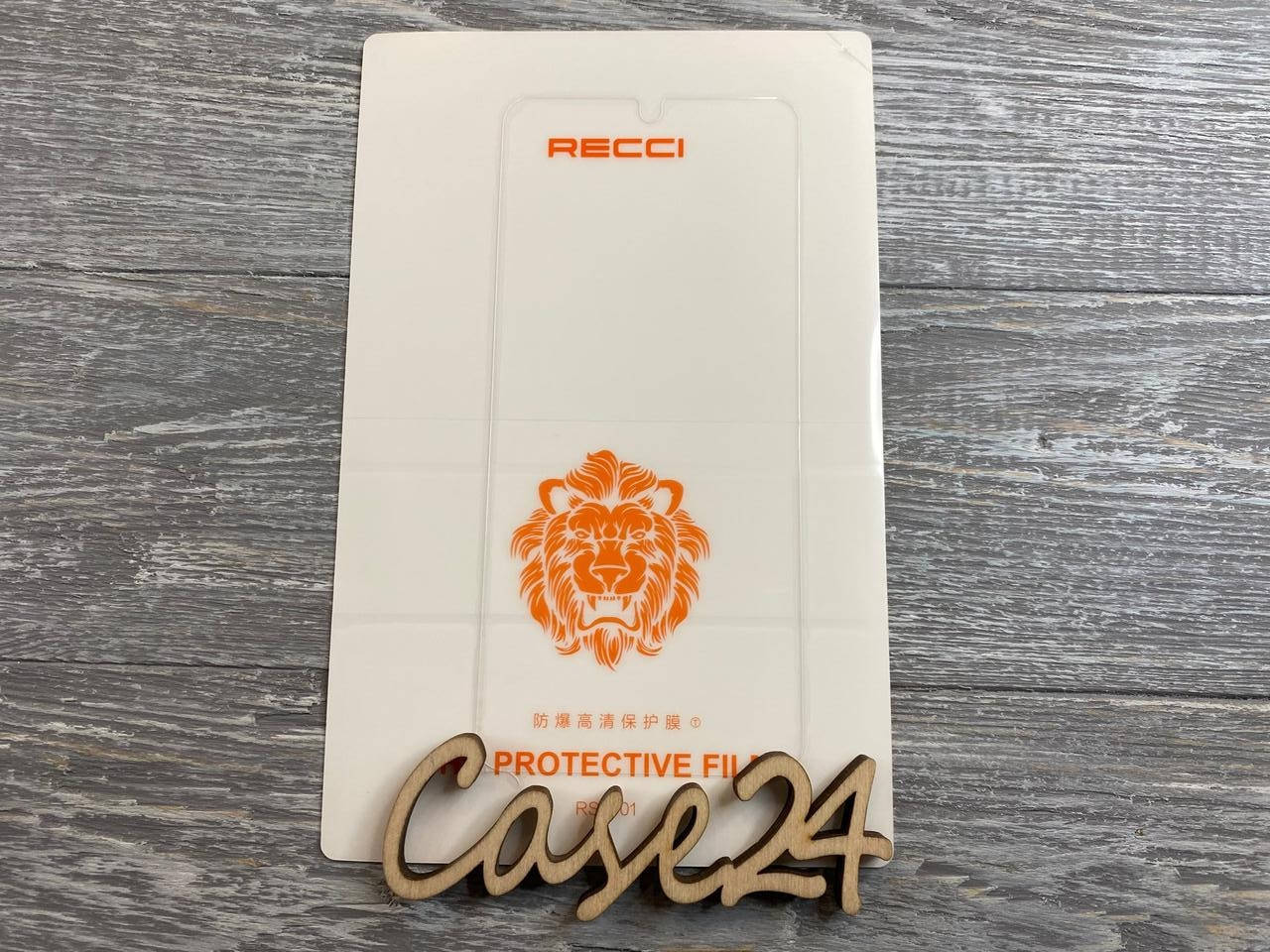 

Защитная гидрогелевая пленка Recci для Samsung Galaxy S21 глянцевая