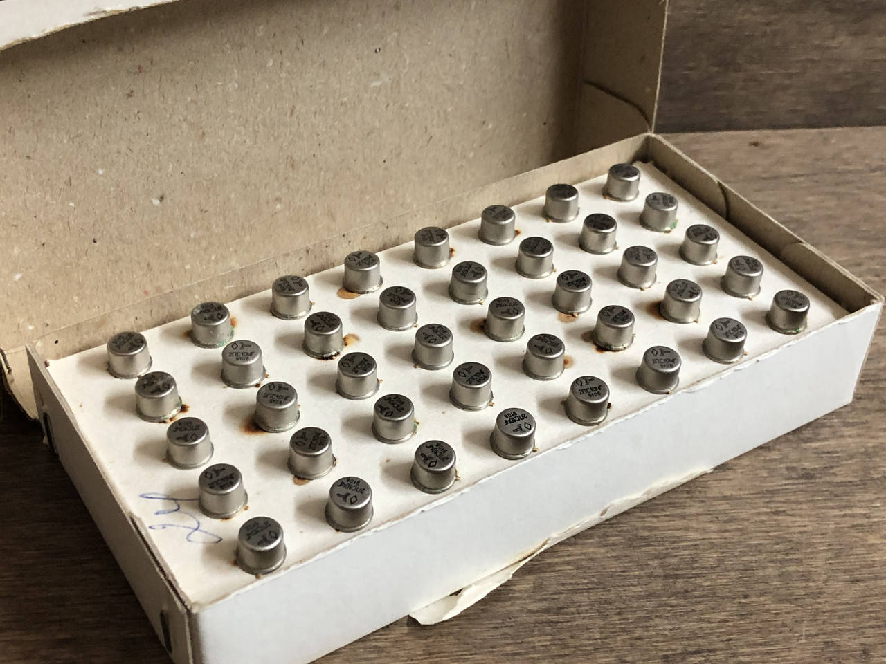 

Микросхема 2ПС104Г AU