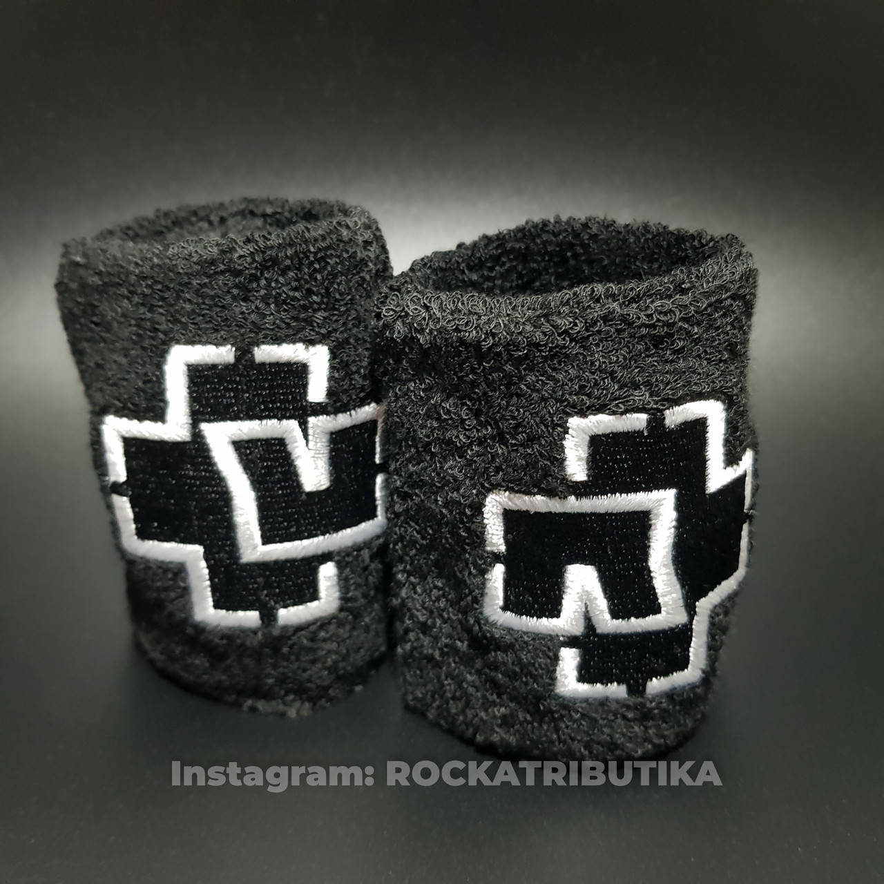

Напульсник рок махровый Rammstein