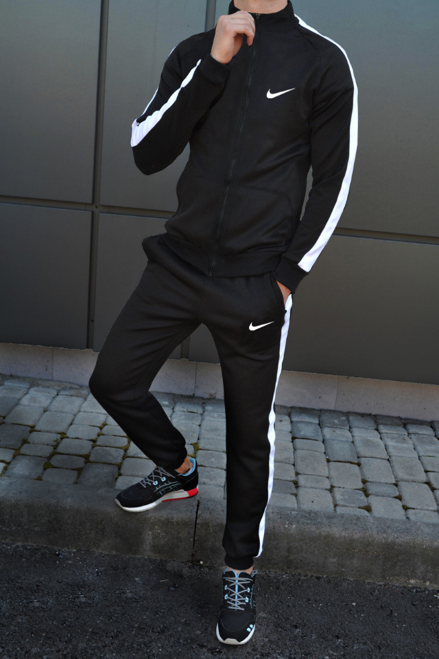 

Мужской спортивный костюм для тренировок Nike (Найк), Черный