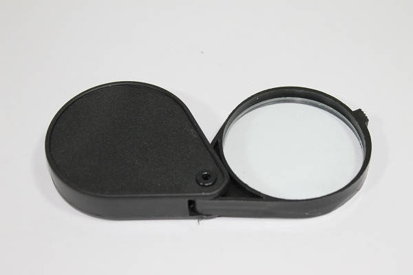 

Лупа в футляре (60мм)