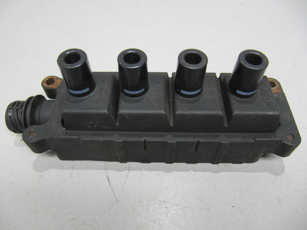 

Катушка модуль зажигания БМВ BMW 3 E36/E46 Оригинал Bosch 12.13-1 247 281