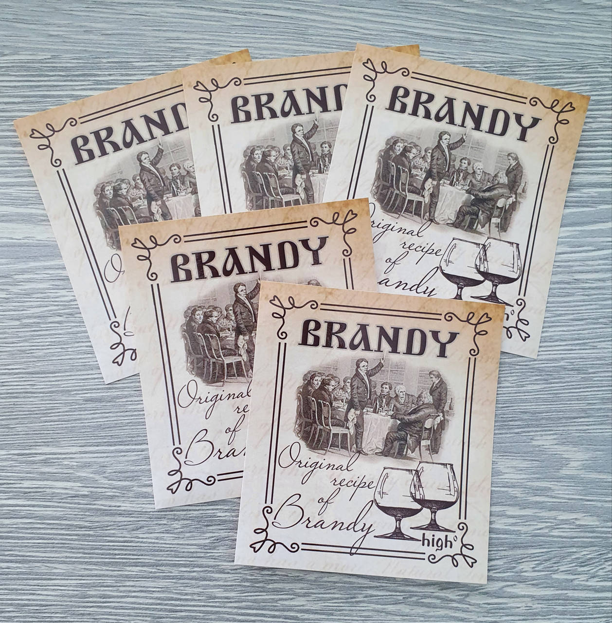 

Сувенирная наклейка-этикетка на бутылку бренди на англ.языке (+ покрытие)