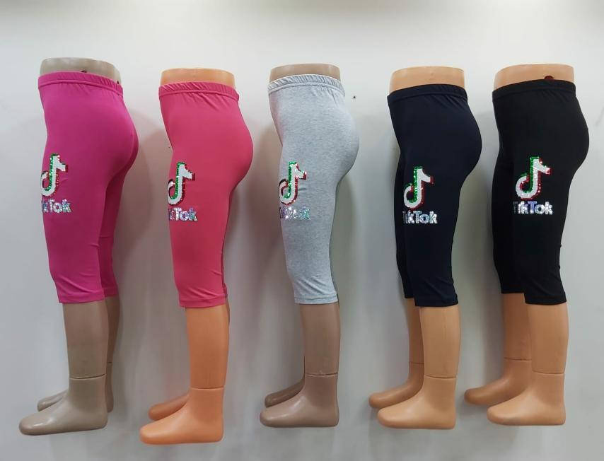 

Капри для девочки с пайетками и надписью TikTok, Tevhit (размер 10(140)), Коралловый