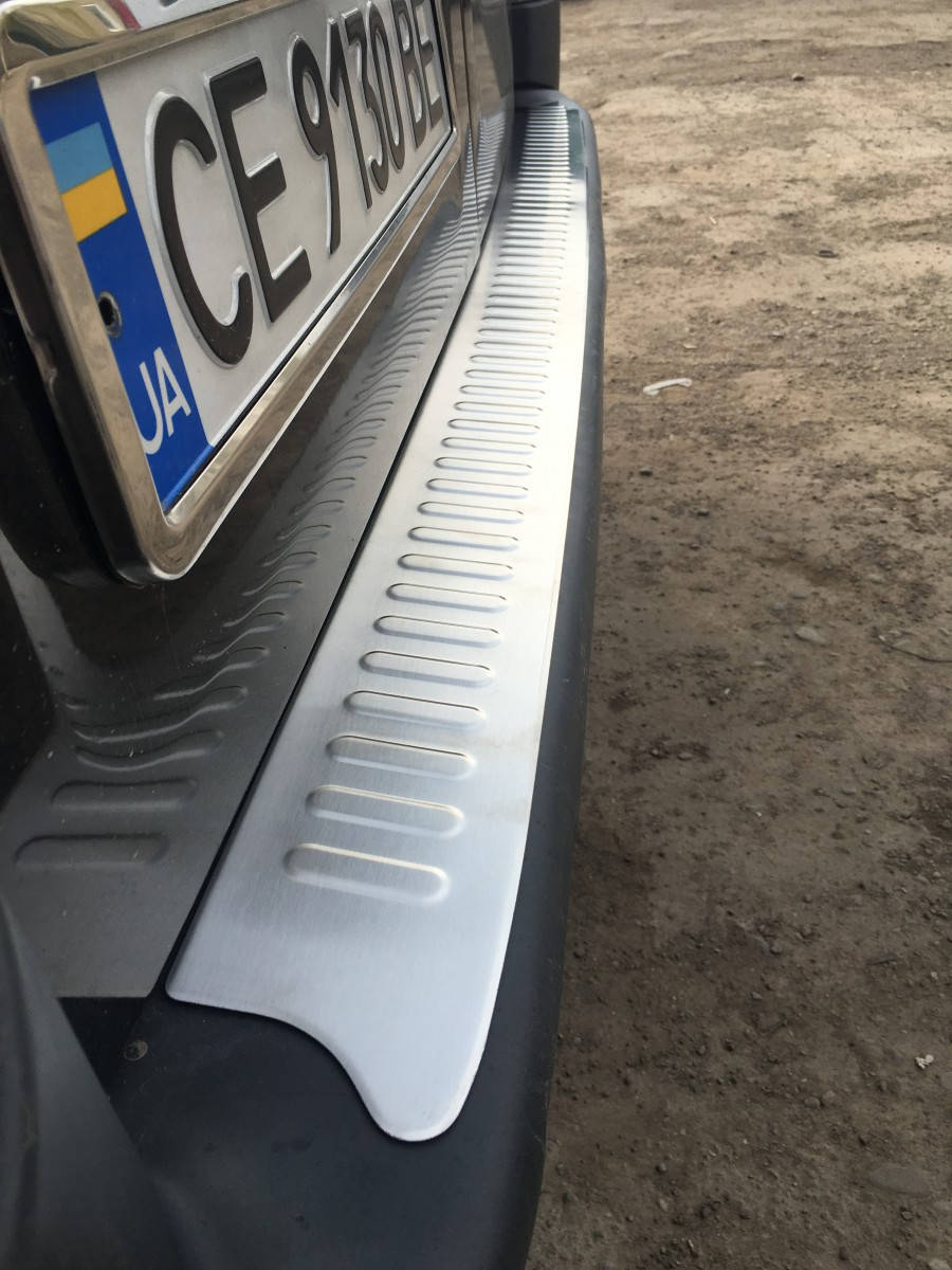 

Накладки на задний бампер Матовая (Omsa, нерж.) - Opel Vivaro 2001-2015 гг.