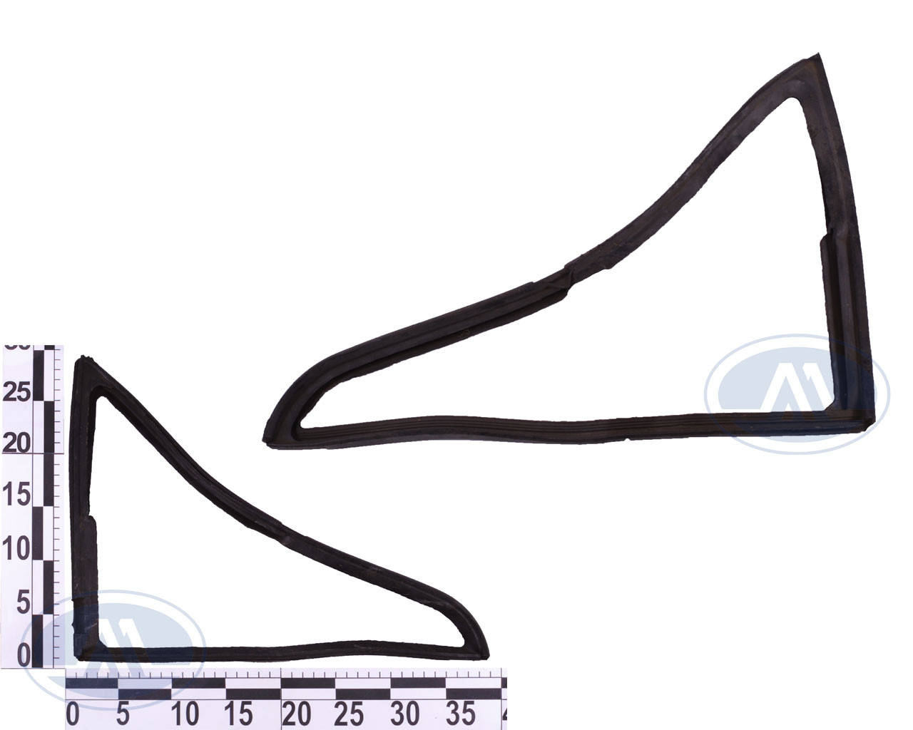 

Уплотнитель поворотного стекла передней двери ВАЗ 2101-03, 2106 прав.