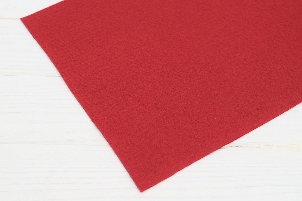 

Американский мягкий фетр 1,5 мм (20х30 см) - №48 красный (0932 red)