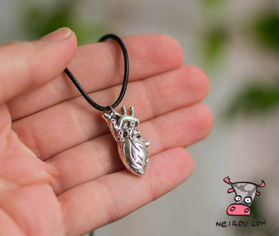 

Кулон (подвеска) "Анатомическое сердце". На шнурке. Модель 2