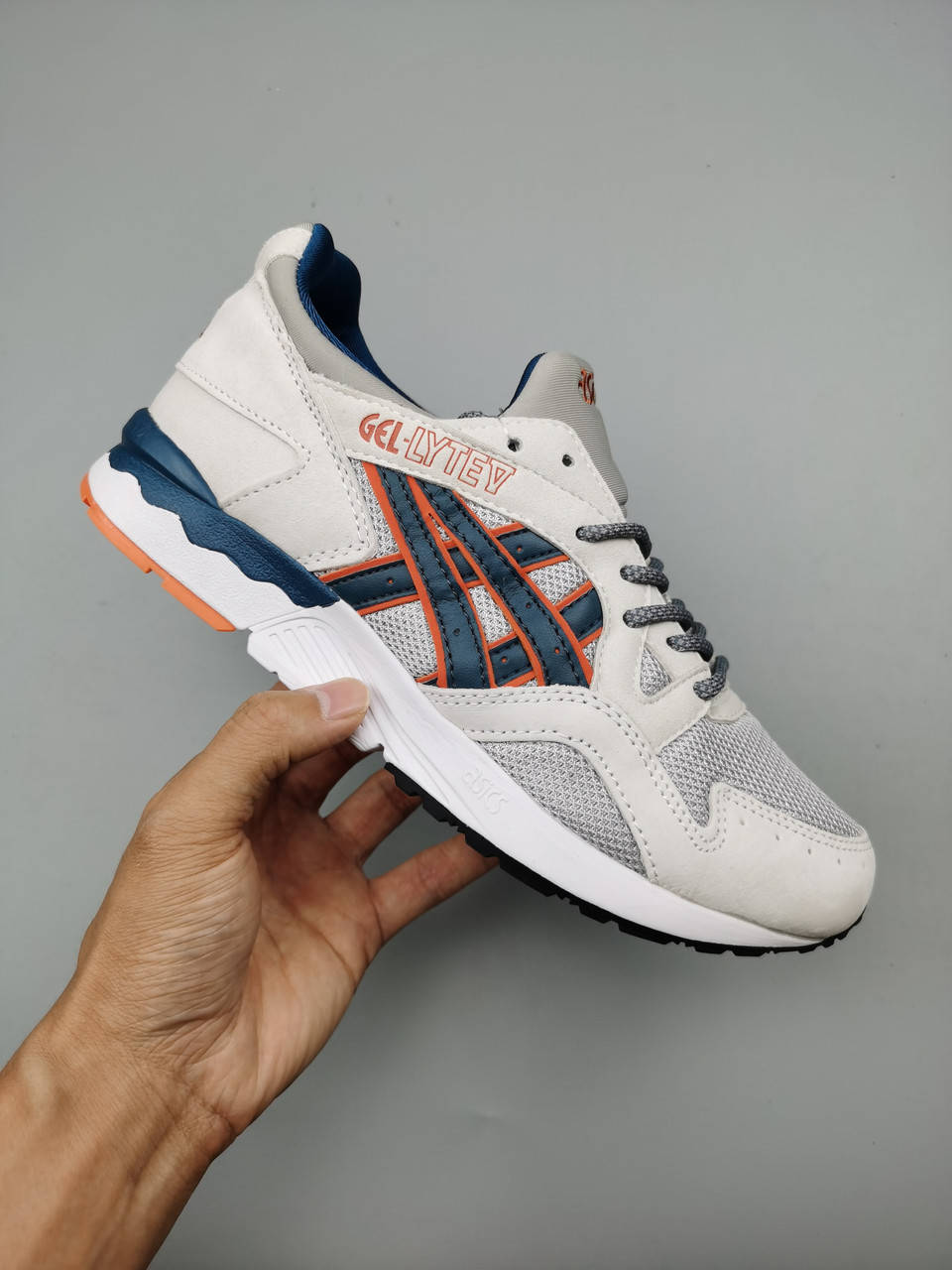 

Женские кроссовки Asics Gel Lyte 5