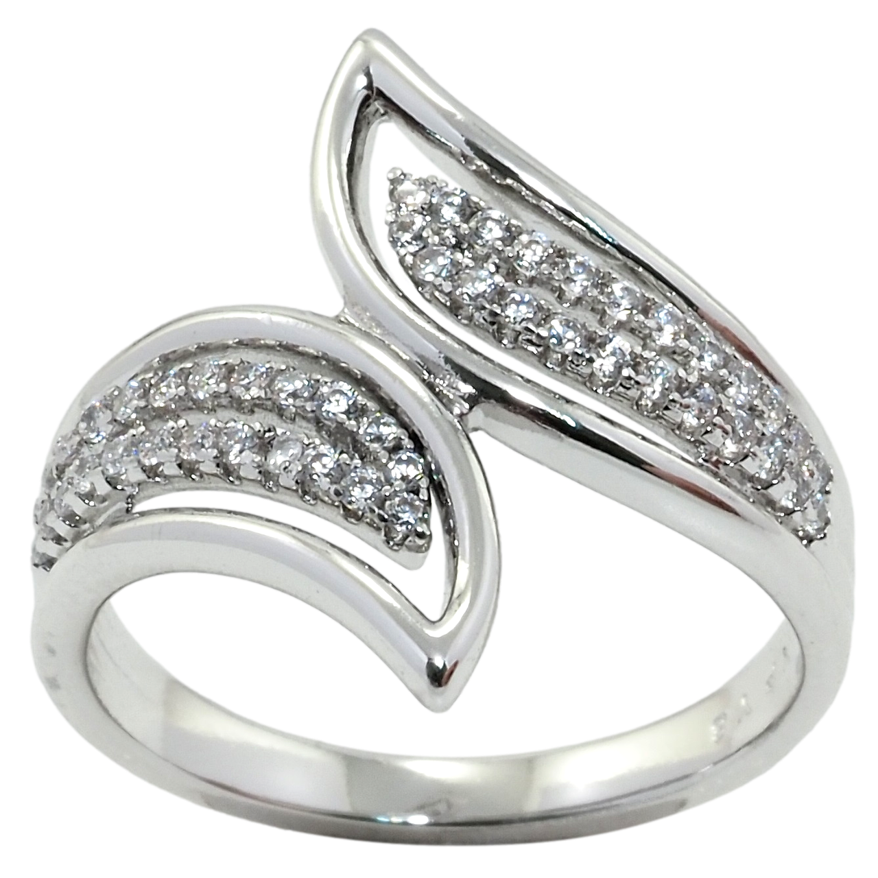 

Кольцо Xuping Родий "Лепестки с цирконием" р.17.5,18.5,19,20,20.5