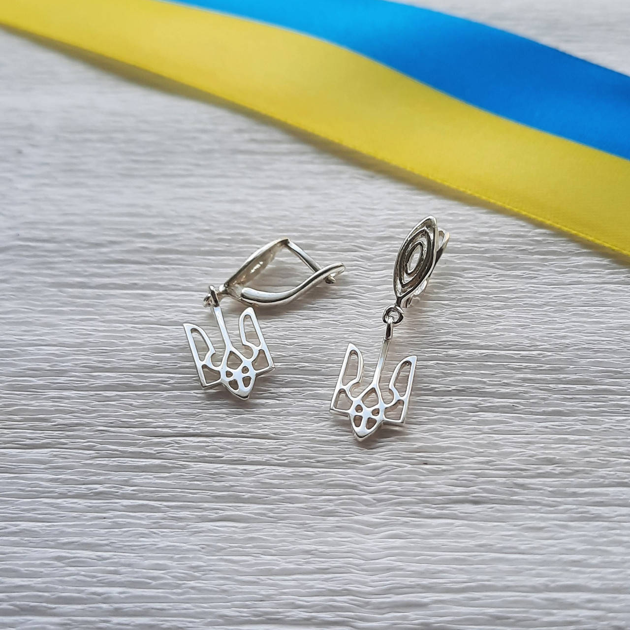 

Серебряные серьги Тризуб Украины