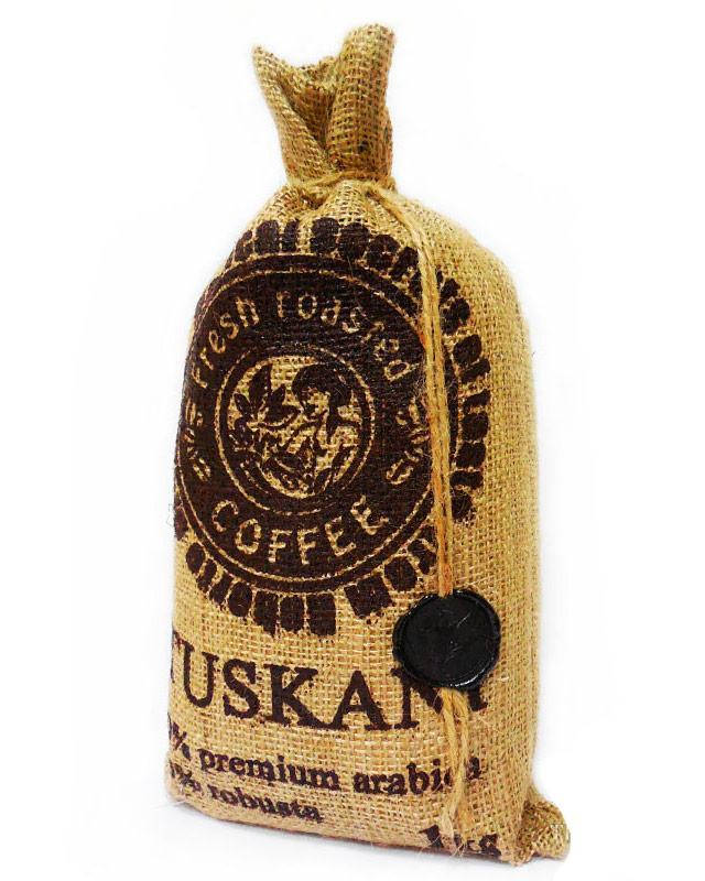 

Кофе в зернах Tuskani, 1 кг (30/70)