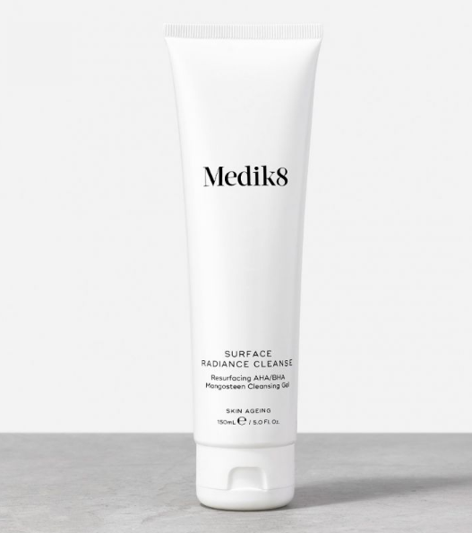 

Medik8 Очищающий гель с кислотами AHA и BHA - Surface Radiance Cleanse - 150 мл