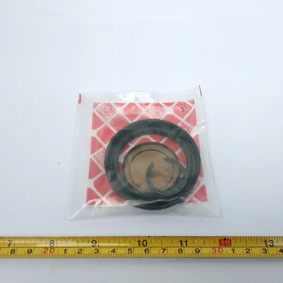 

Сальник полуоси КПП Febi Чери Амулет 1.6 л. 015301189AA