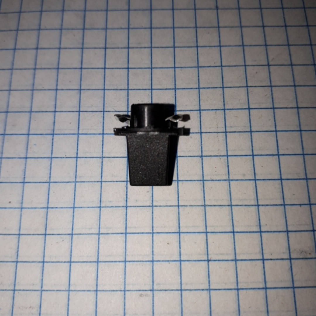 

Патрон под автолампу В панель приборов 2110