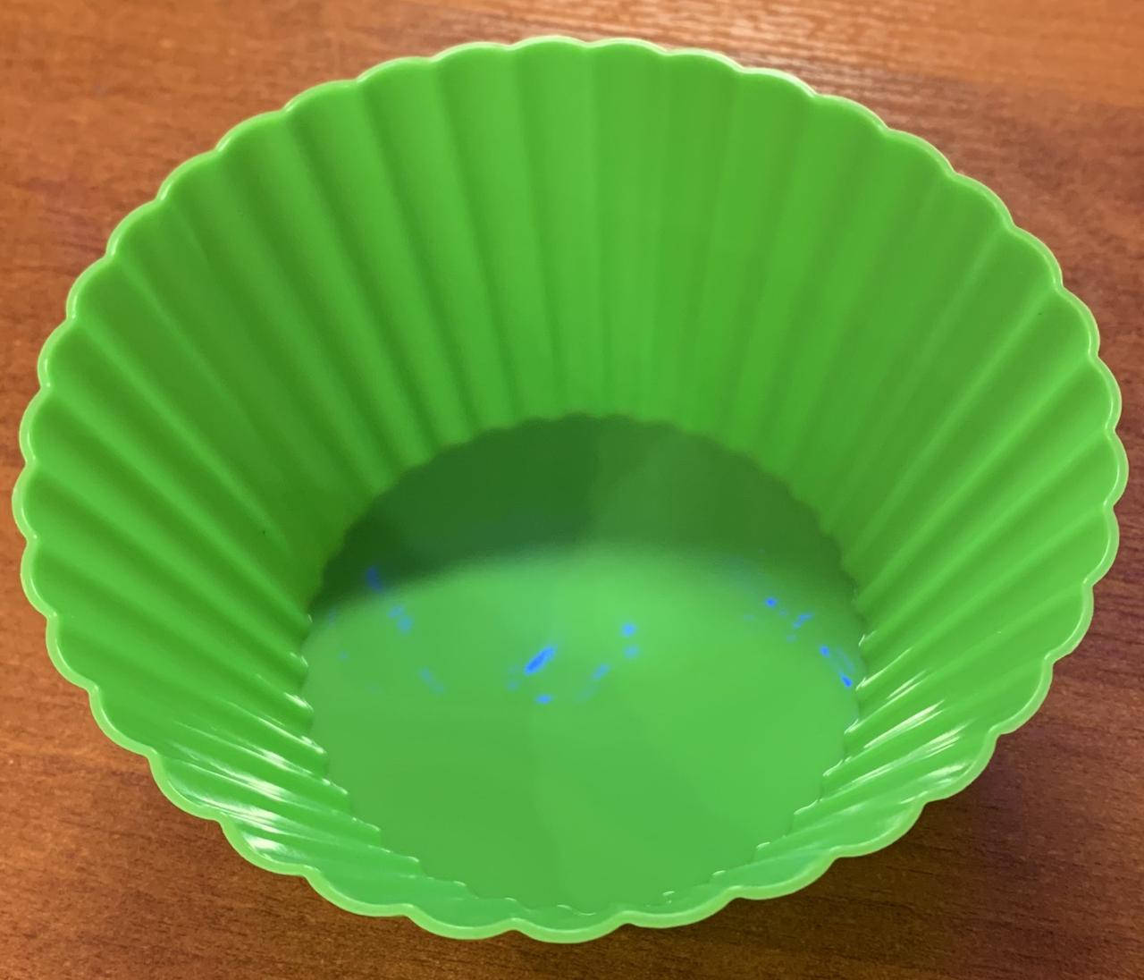 

Силиконовая форма 13 см / 6 см для кекса