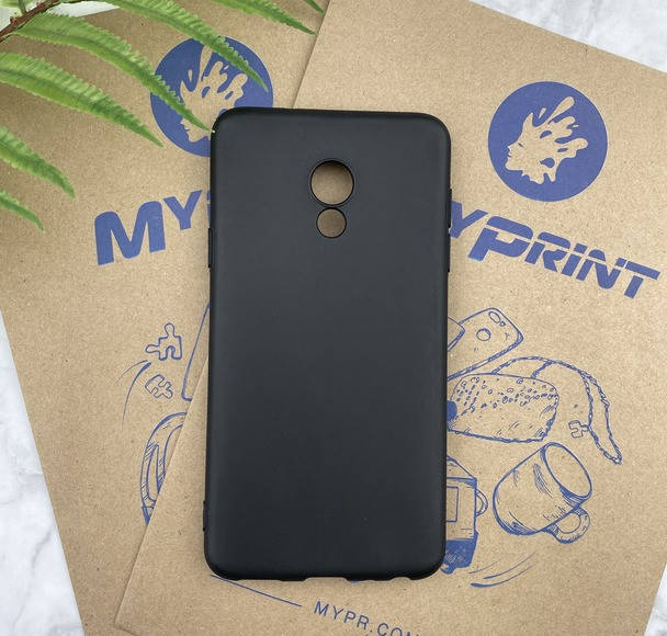 

Чехол силиконовый для Meizu 15 Lite черный (4691)