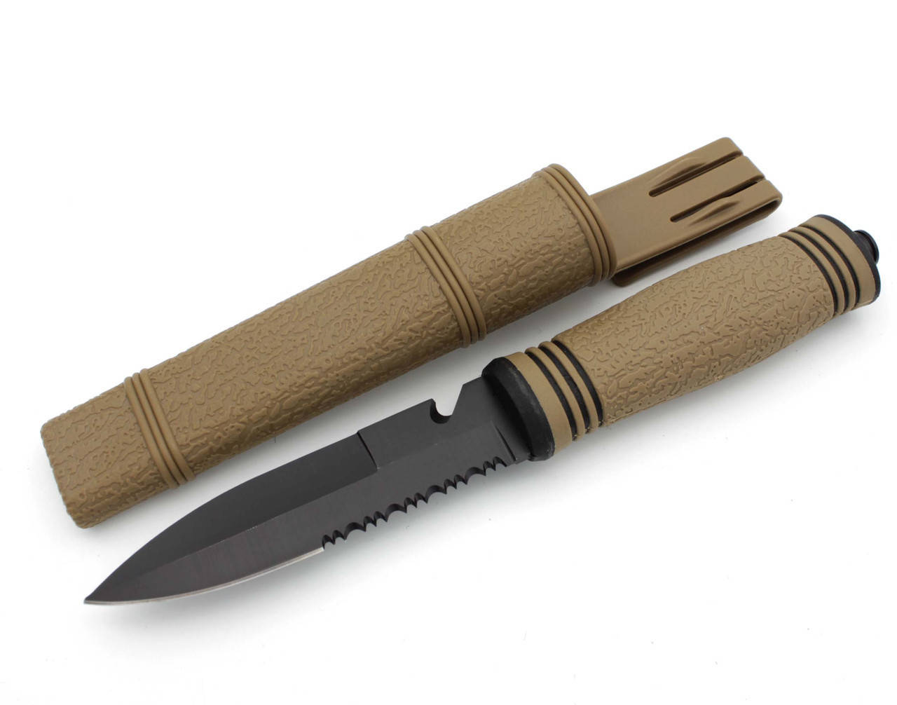 

Нож охотничий Columb AK-335 с серрейтором и стропорезом