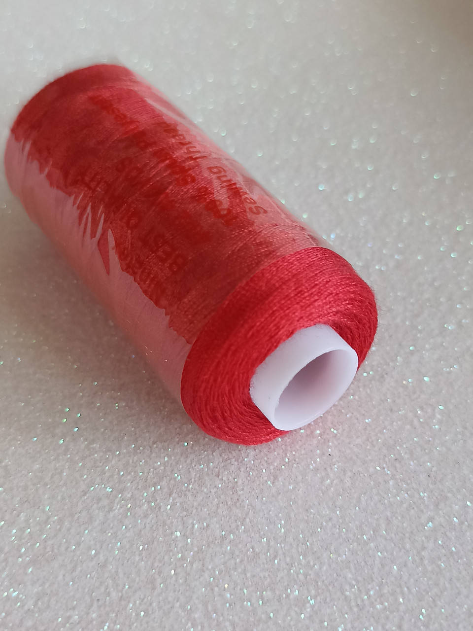 

Нитка швейная Ninatexi 40/2 400ярдов (#125) красный