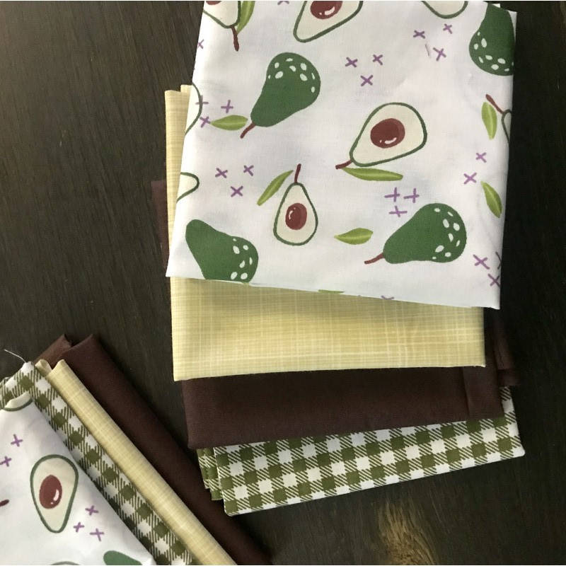 

Набор ткани для рукоделия 4шт.